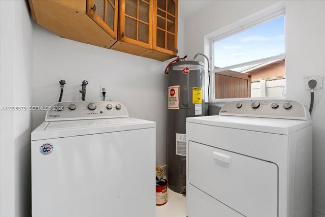 1910 NW 36th Street, Oakland Park, FL 33309