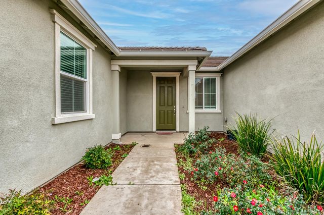 1469 Rinconada Drive, Madera, CA 93637