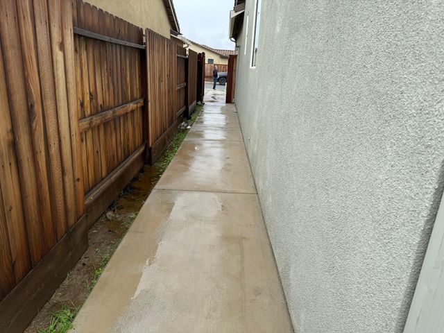 1469 Rinconada Drive, Madera, CA 93637