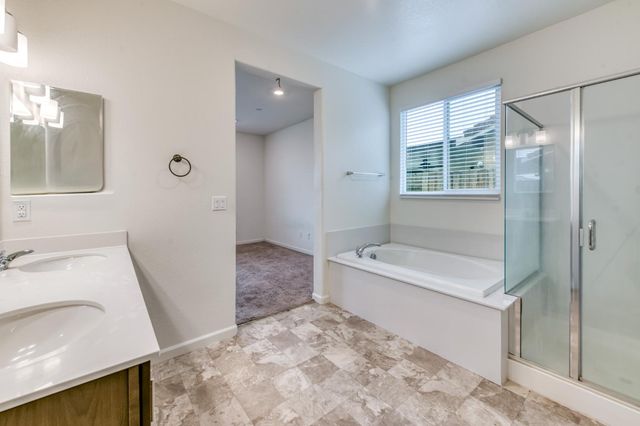 1469 Rinconada Drive, Madera, CA 93637