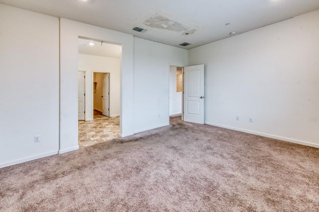 1469 Rinconada Drive, Madera, CA 93637