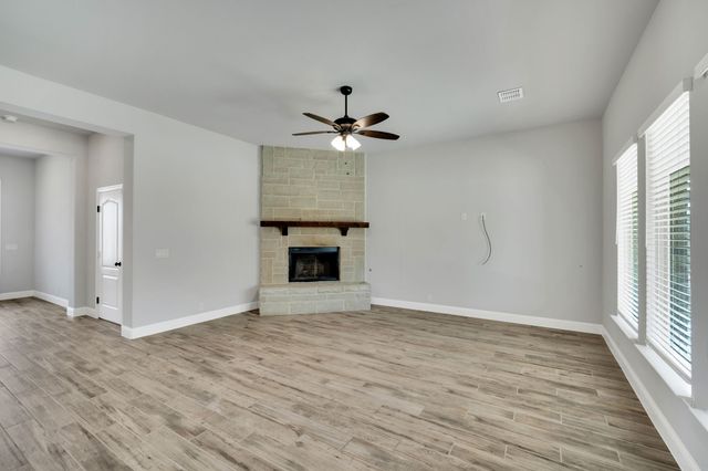 1913 Winter Lane, Midlothian, TX 76065