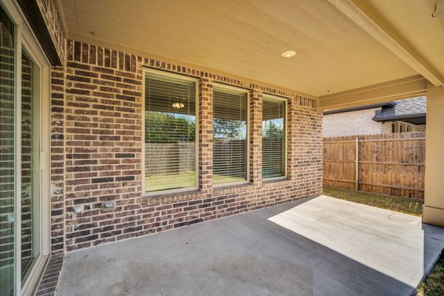 1913 Winter Lane, Midlothian, TX 76065