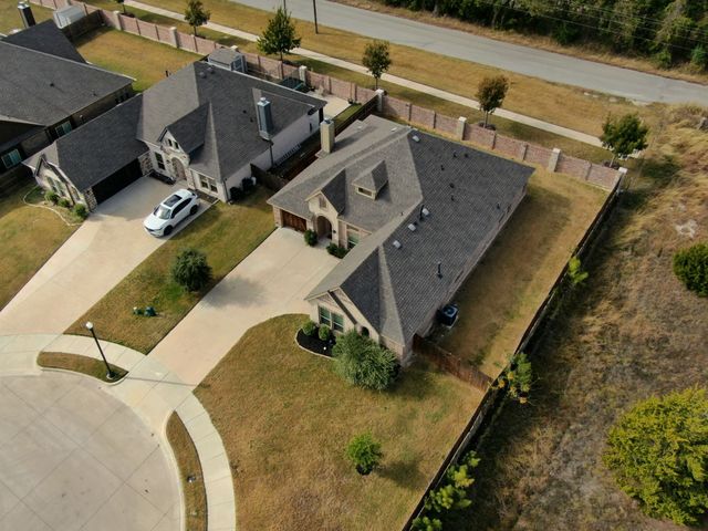 1913 Winter Lane, Midlothian, TX 76065