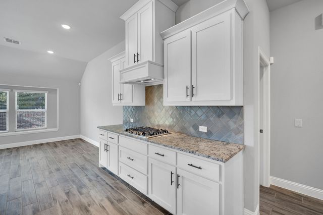 1913 Winter Lane, Midlothian, TX 76065