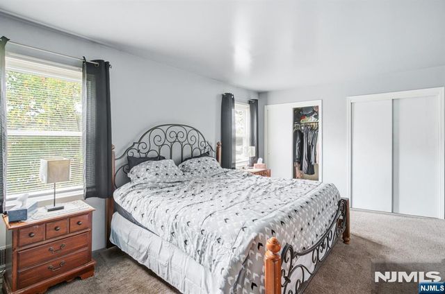31 Astor Court, Sayreville, NJ 08872