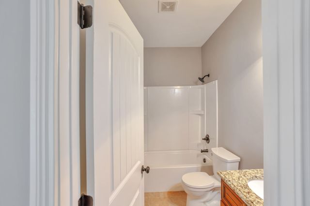 1335 Canyon Pl, Clarksville, TN 37042