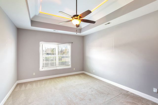 1335 Canyon Pl, Clarksville, TN 37042