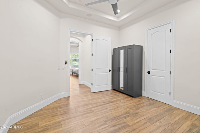 2082 E SANOQUE Boulevard, Gilbert, AZ 85298