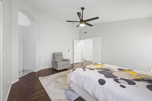 6406 W Escuda Road, Glendale, AZ 85308