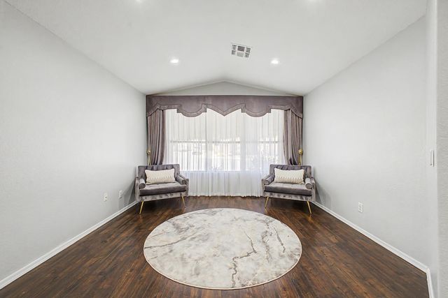 6406 W Escuda Road, Glendale, AZ 85308