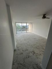 114 Royal Park Dr 4A, Oakland Park, FL 33309