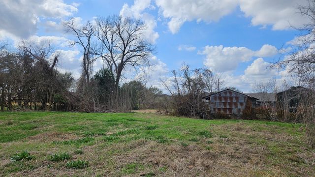 13921 Old Chocolate Bayou Road, Houston, TX 77048