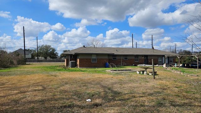 13921 Old Chocolate Bayou Road, Houston, TX 77048