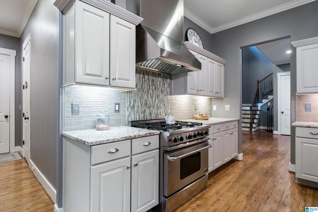 110 GLENEAGLES LANE, Pelham, AL 35124