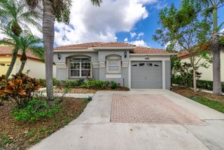 2095 Bonisle Circle, Riviera Beach, FL 33418