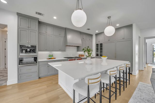 7141 Lyre Lane, Dallas, TX 75214