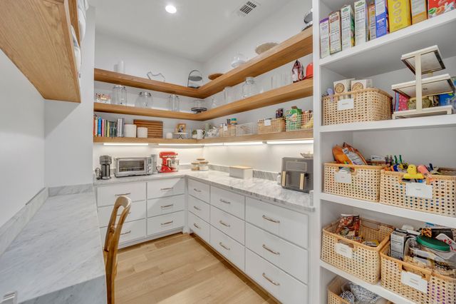 7141 Lyre Lane, Dallas, TX 75214