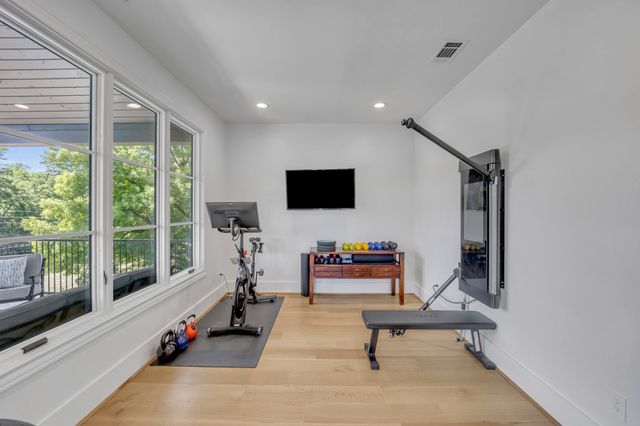 7141 Lyre Lane, Dallas, TX 75214