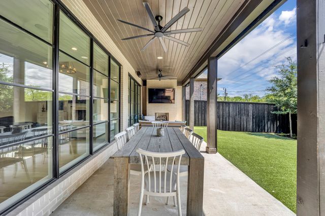 7141 Lyre Lane, Dallas, TX 75214