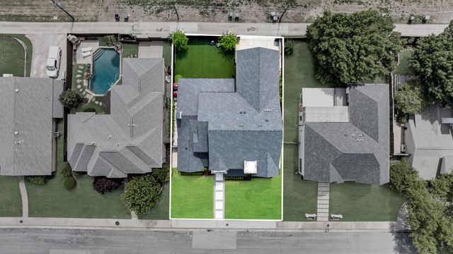 7141 Lyre Lane, Dallas, TX 75214