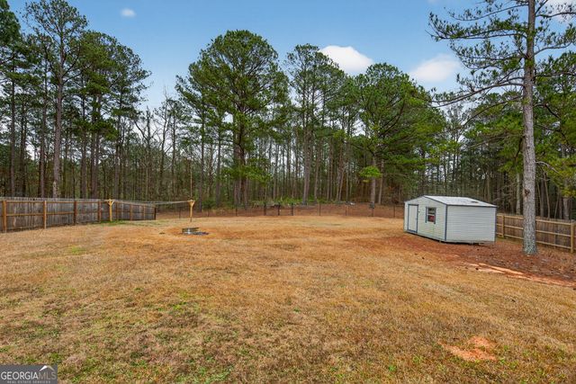 107 Amhurst Drive, West Point, GA 31833