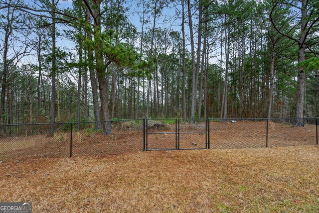 107 Amhurst Drive, West Point, GA 31833