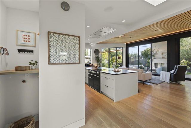 504 Century Drive, Campbell, CA 95008