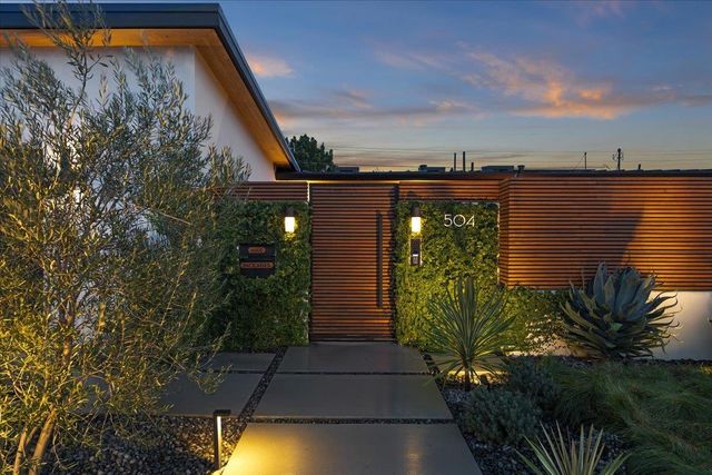 504 Century Drive, Campbell, CA 95008