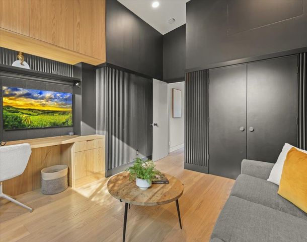 504 Century Drive, Campbell, CA 95008