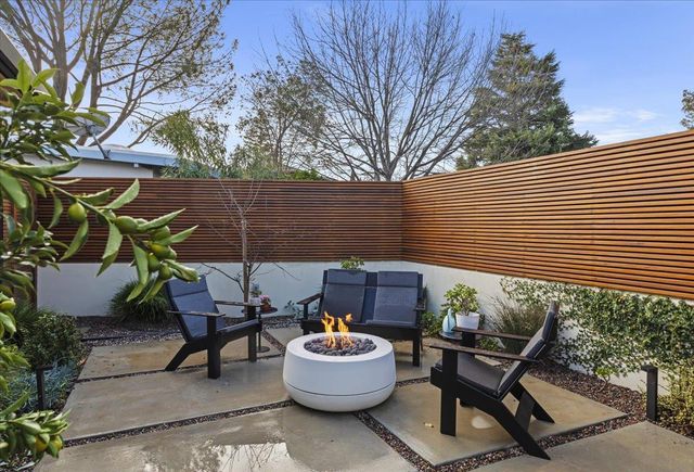 504 Century Drive, Campbell, CA 95008