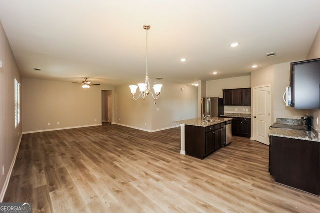 1069 Coldwater Drive, Griffin, GA 30224