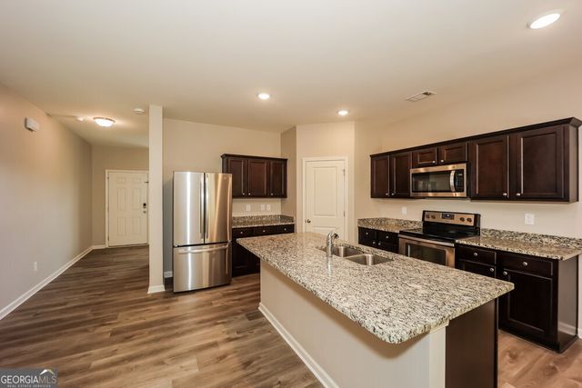 1069 Coldwater Drive, Griffin, GA 30224