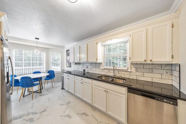 29 Indian Creek Lane, Powder Springs, GA 30127