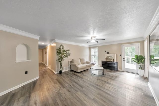 29 Indian Creek Lane, Powder Springs, GA 30127