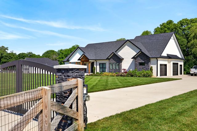 2235 Lock B Rd, N, Clarksville, TN 37043