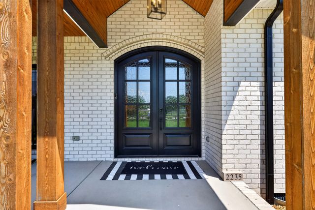 2235 Lock B Rd, N, Clarksville, TN 37043