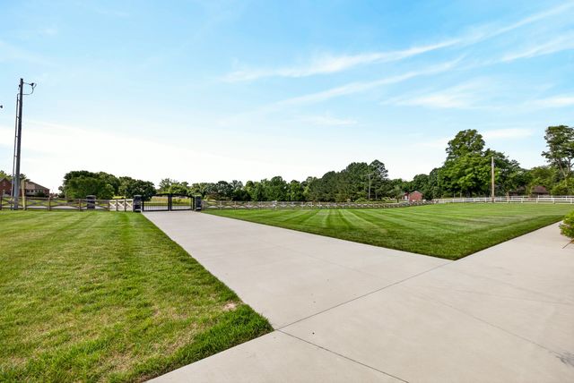2235 Lock B Rd, N, Clarksville, TN 37043
