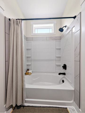 2235 Lock B Rd, N, Clarksville, TN 37043