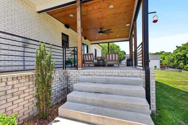 2235 Lock B Rd, N, Clarksville, TN 37043