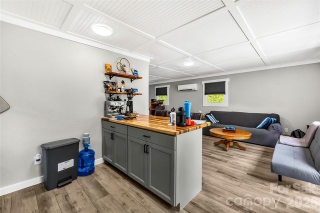 5603 King Wilkinson Road, Denver, NC 28037