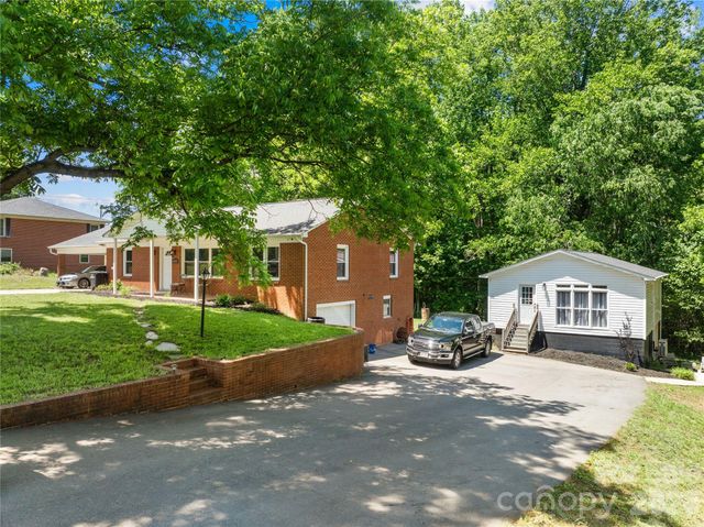 5603 King Wilkinson Road, Denver, NC 28037