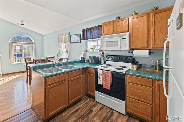 222 E Main Street, Grafton, IL 62037