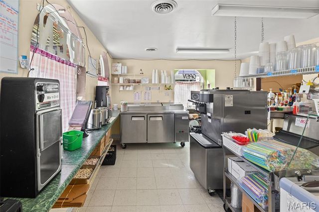 222 E Main Street, Grafton, IL 62037