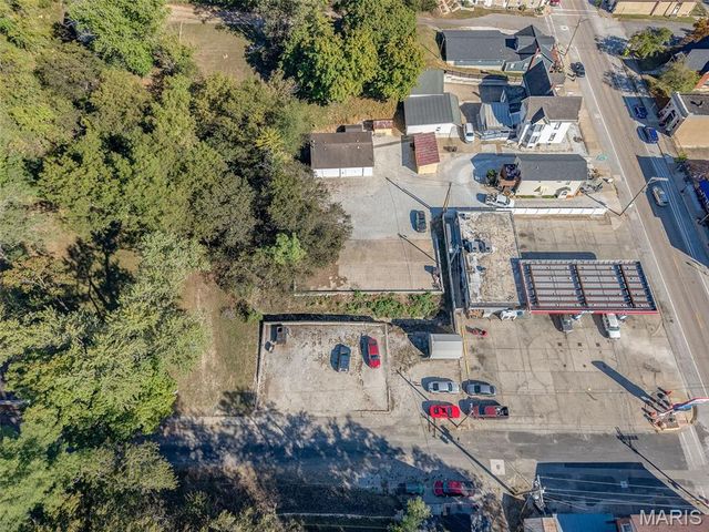 222 E Main Street, Grafton, IL 62037