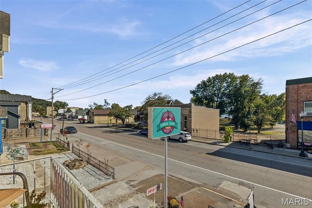 222 E Main Street, Grafton, IL 62037