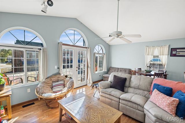 222 E Main Street, Grafton, IL 62037