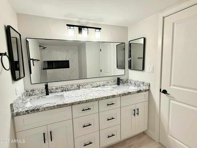 20031 N 18TH Drive, Phoenix, AZ 85027