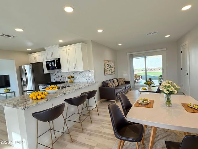 20031 N 18TH Drive, Phoenix, AZ 85027