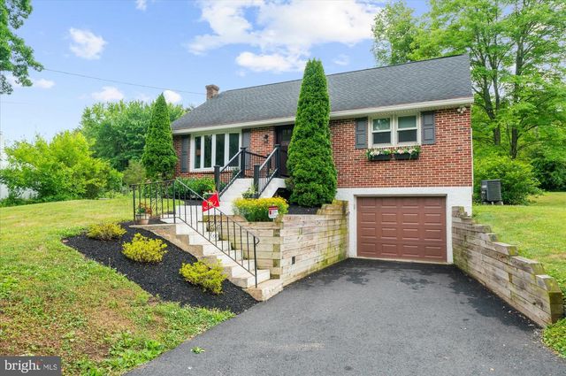 508 MOCK RD, Pottstown, PA 19464